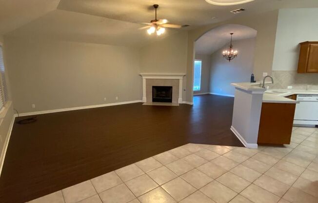 NICE ONE STORY HOME IN HIGHLAND PARK