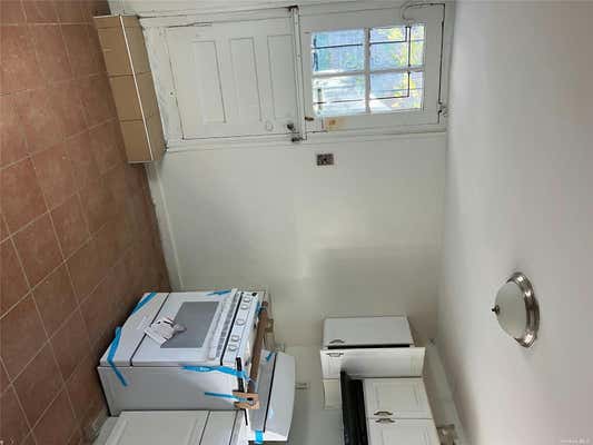 1 bed, 1 bath, 700 sqft, $2,450, Unit 1