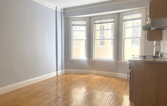 347 Eddy St.