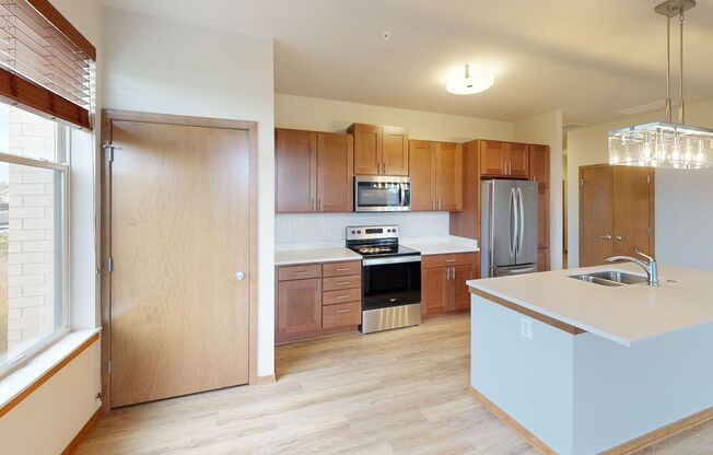 2 beds, 2 baths, 1,138 sqft, $1,715, Unit 2800-209