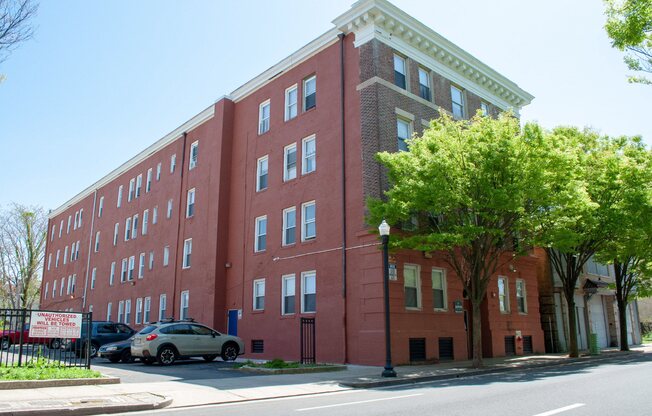 Virginia Arms Apartments