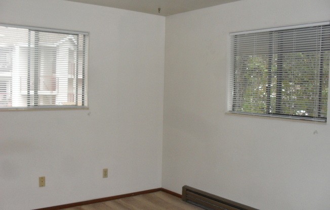 2 beds, 1 bath, 800 sqft, $1,825, Unit 306
