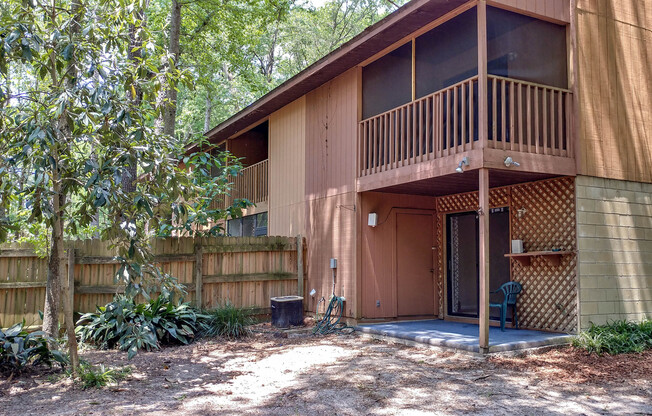 2 beds, 2.5 baths, $1,350