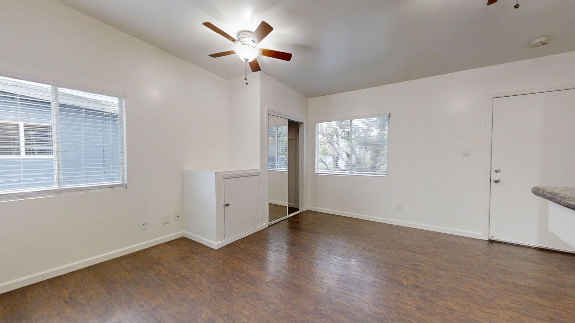 Sea Breeze Apartments