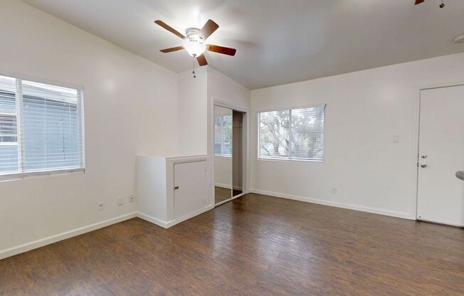 Sea Breeze Apartments