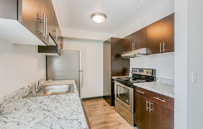 S0607 - Roseland Apartments