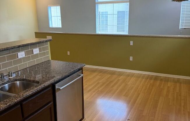 2 beds, 2 baths, $1,690