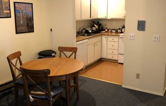 Fairlane Apartments (5520)