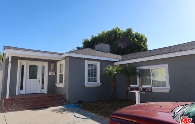 19018 DELANO ST