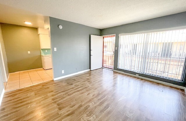 1 bed, 1 bath, 450 sqft, $1,575, Unit 7