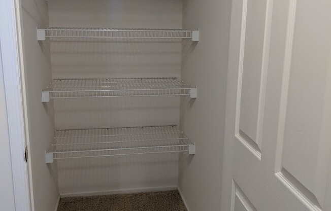 1 bed, 1 bath, 700 sqft, $1,080, Unit 5763