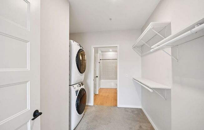 1 bed, 1 bath, 918 sqft, $2,495, Unit 206