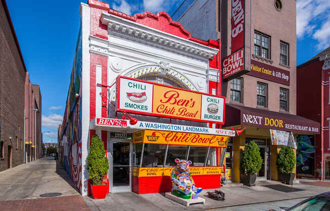 A Chili Ben's restaurant with a red and white sign.