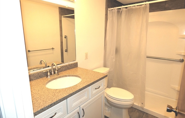 1 bed, 1.5 baths, 832 sqft, $2,600, Unit 505