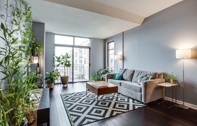 475 K St NW, Unit 1104
