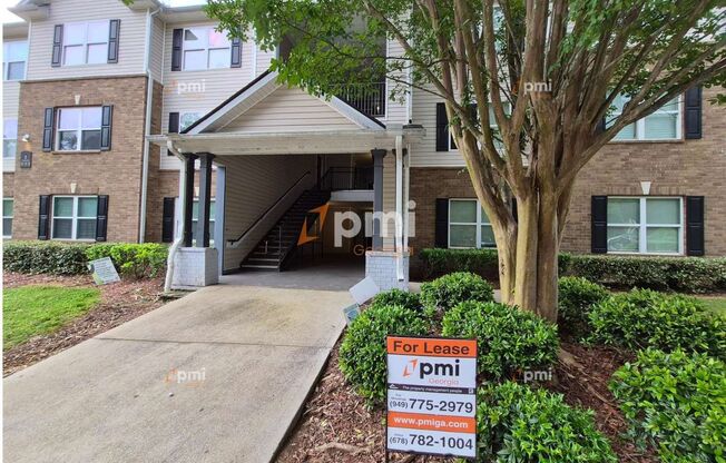 2204 FAIRINGTON VLG DR