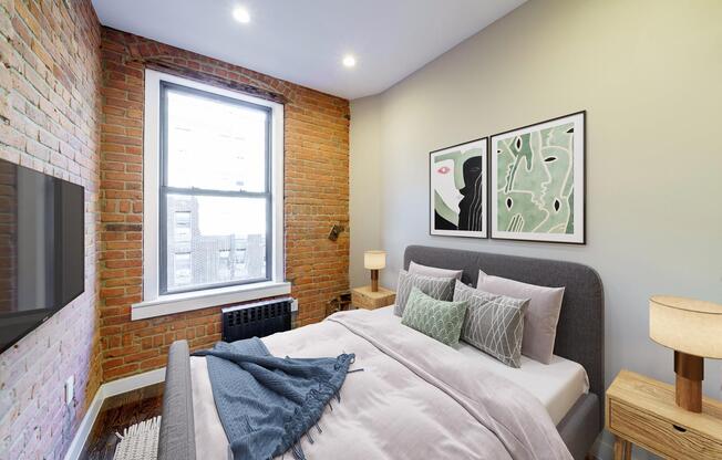 5 beds, 2 baths, $12,495, Unit 12B