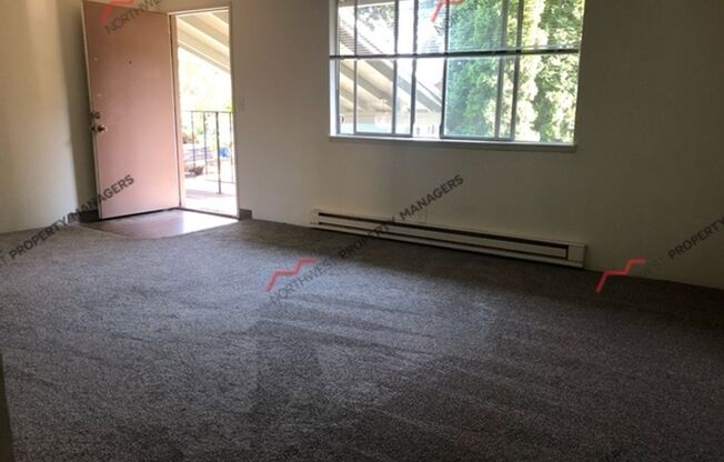 2 beds, 1 bath, 930 sqft, $1,295, Unit #20
