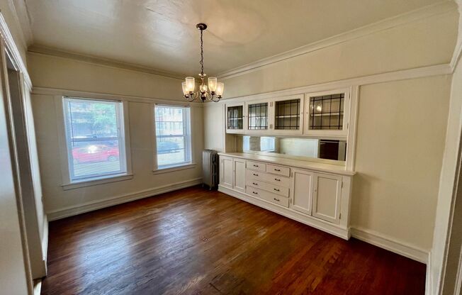 2507-2515 N Stowell