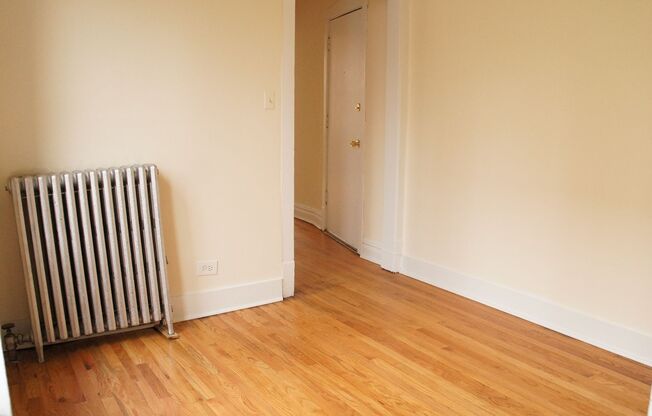 1 bed, 1 bath, 732 sqft, $1,495, Unit 1542-3O
