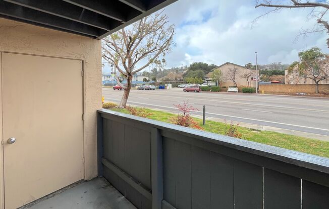 1 bed, 1 bath, 555 sqft, $1,795, Unit 01