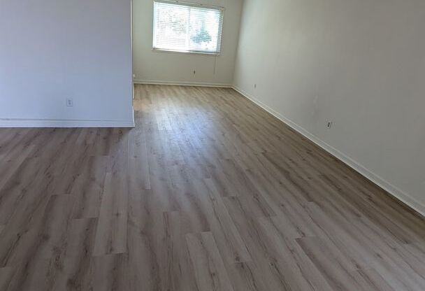 Large 4 bedroom in Orangevale with huge yard