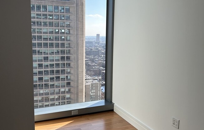 Studio, 1 bath, 371 sqft, $4,500, Unit 2406