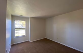 2 beds, 1 bath, $1,195, Unit 7945-05