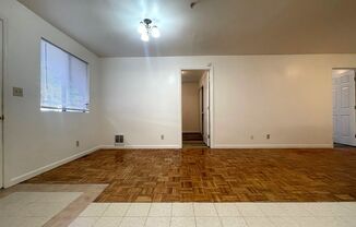 4 beds, 2 baths, $2,750, Unit Apt 3