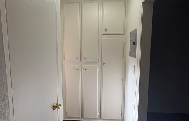 1 bed, 1 bath, 675 sqft, $1,645, Unit 16