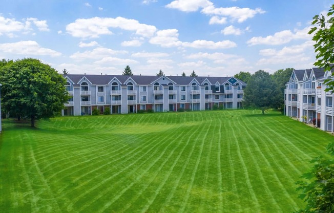 Lush Green Outdoor Spaces at Indian Lakes Apartments, Indiana, 46545