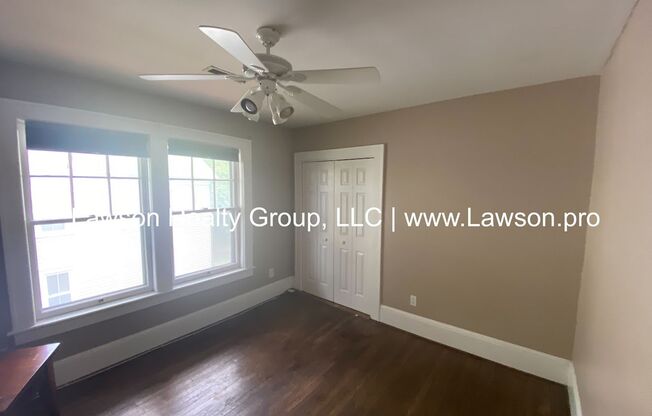 2 beds, 1 bath, 1,112 sqft, $1,295, Unit 928 2nd #5