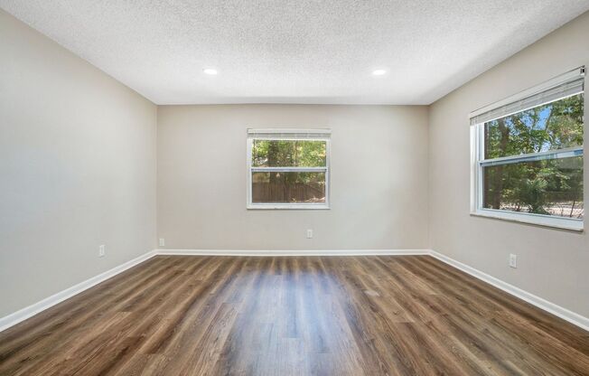 2 beds, 1 bath, 775 sqft, $1,999, Unit 522