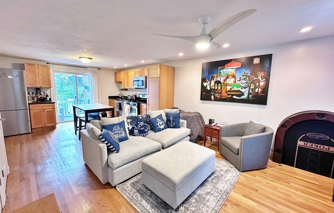 364 SUMNER ST