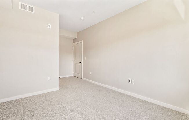 2 beds, 2 baths, 1,132 sqft, $2,000, Unit 3-300