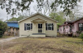 4 beds, 2 baths, $1,200