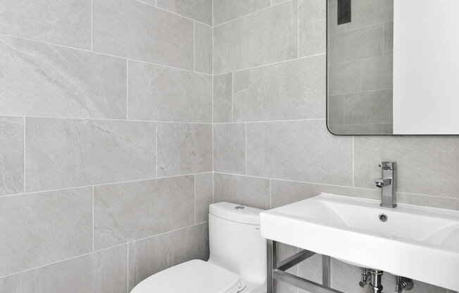 1 bed, 1 bath, 849 sqft, $5,300, Unit 26G