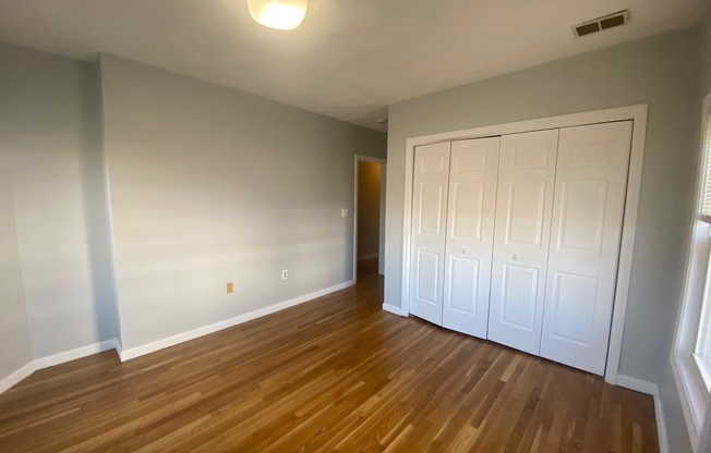 1 bed, 1 bath, 700 sqft, $2,000, Unit 2