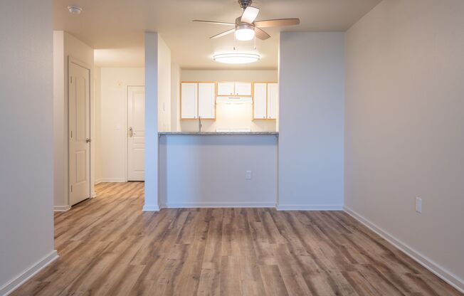 1 bed, 1 bath, 685 sqft, $1,540, Unit 120