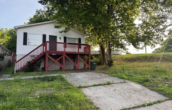 4 Bed/2 Bath near downtown Clayton