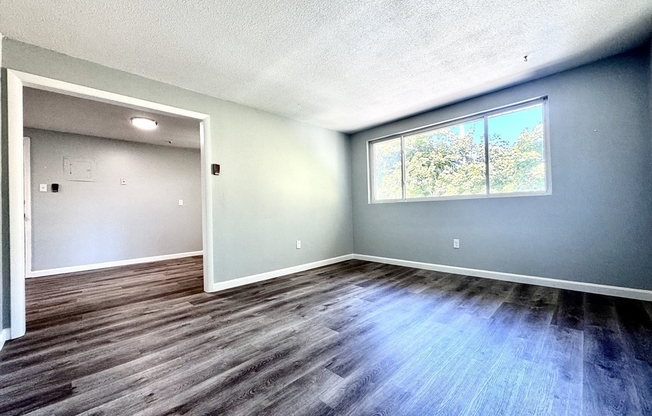 1 bed, 1 bath, 600 sqft, $1,900, Unit 11