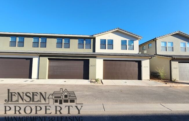 Brand New Town Home in St. George- Lazy River & Community Pool