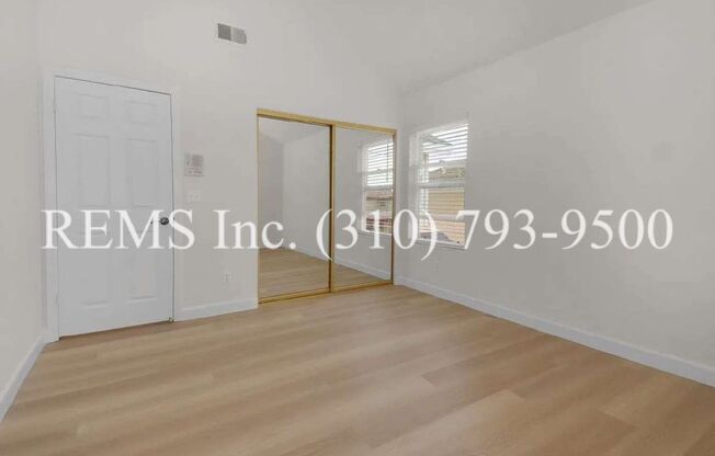 3 beds, 2.5 baths, $5,700, Unit # #A