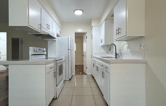 1 bed, 1 bath, 675 sqft, $2,295