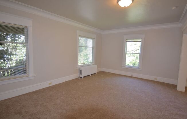 1338 Lakeview Triplex