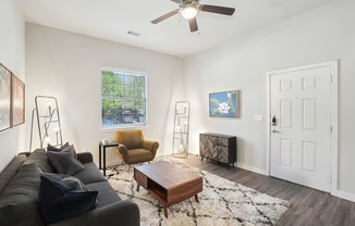 Discover the Perfect Blend of City Energy and Natural Escape