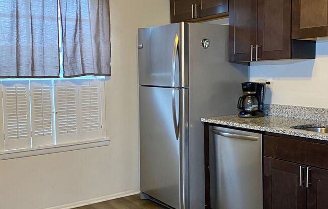 Charming 3Bedroom/2.5Bath Townhome in Mays Chapel Village/Timonium