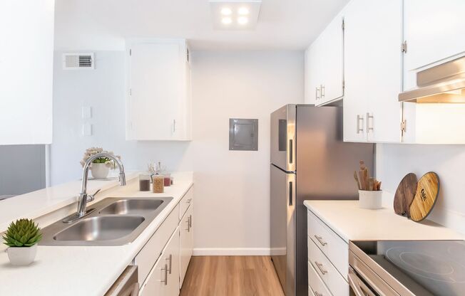 Studio, 1 bath, 464 sqft, $1,200, Unit 134