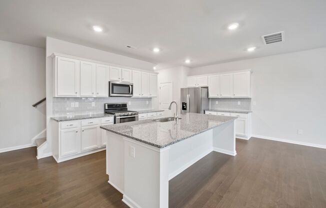 Like Brand New Luxury Townhome in Matthews!