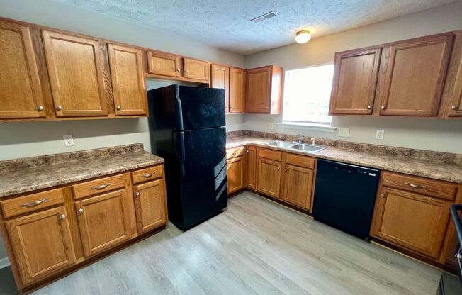 3 beds, 2 baths, $1,850